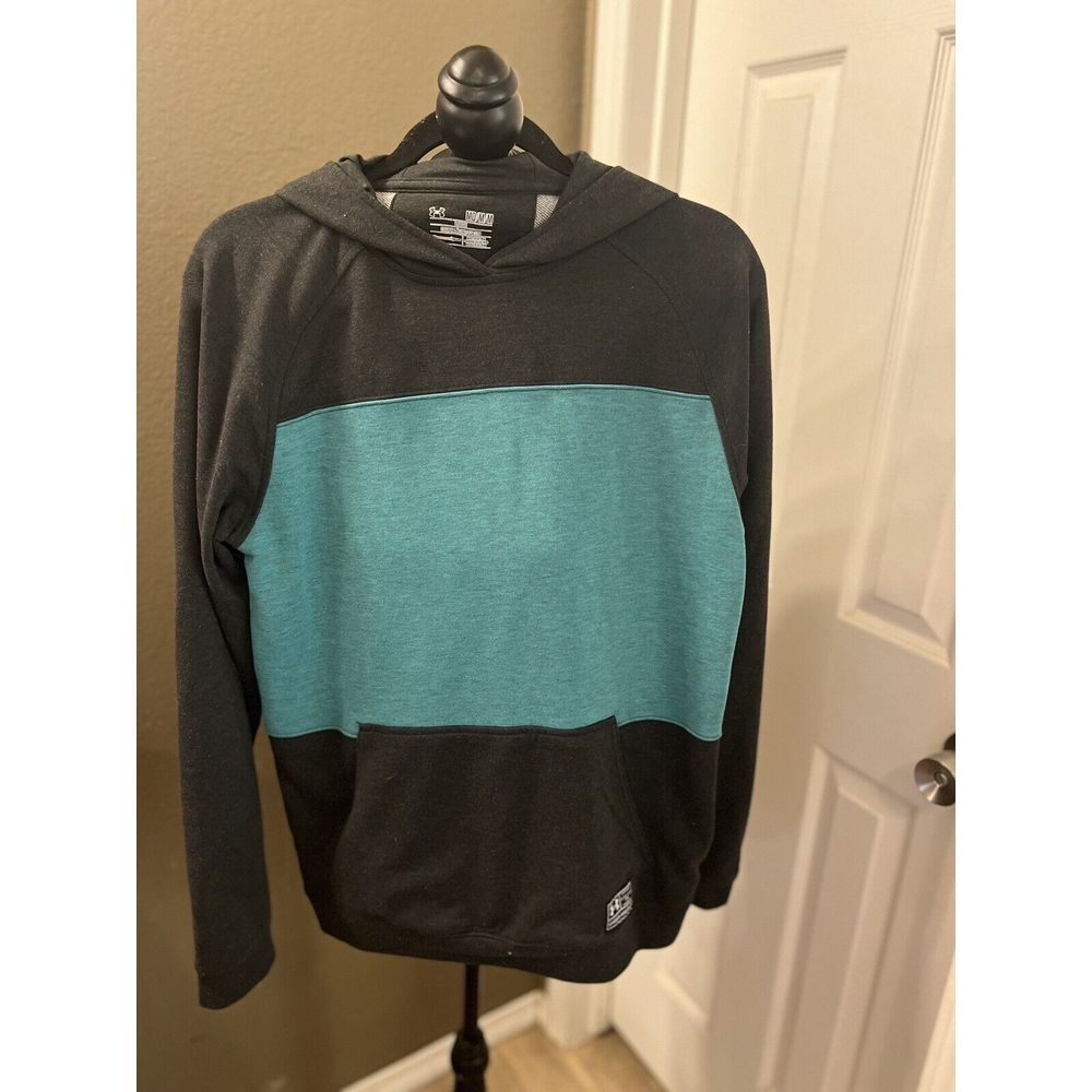 Umder Armour All Season Gear Hoodie Loose Fit Medium